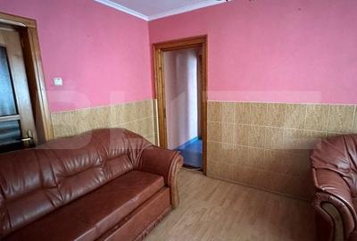 Apartament cu 4 camere semidecomandat, mobilat în Rădăuți - 11