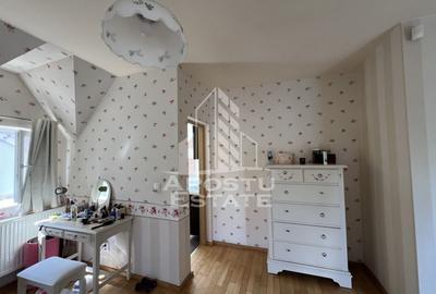 Vila spatioasa in zona centrala Giroc - 4