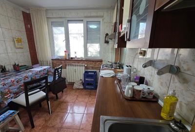 Apartament cu 3 camere semidecomandat în 1 Decembrie 1918 - 8