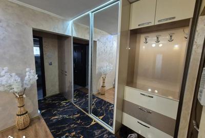 Apartament cu 2 camere decomandat în Calea București - 8