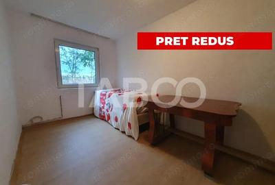 Apartament 2 camere semidecomandat 40 mp utili + 3 mp balcon etaj 2 - 5