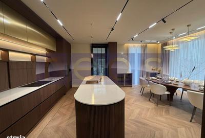 Casă cu 7 camere cu Teren 702 Mp în Central - 12