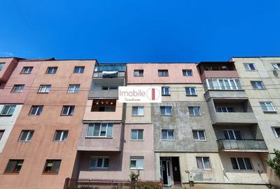 Apartament 3 camere Huedin  | Piata Republicii - 5