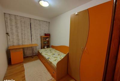Apartament cu 3 camere decomandat în Central - 11