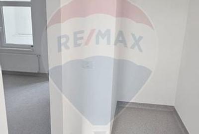 Spațiu comercial pe strada Elena Ghiba Birta - 3