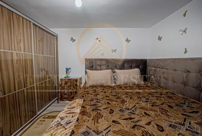 Casă cu 4 camere cu Canalizare în Trocadero - 9