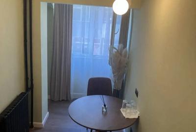 Garsonieră decomandată în Central - 3