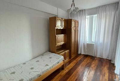 Apartament cu 4 camere decomandat în Zorilor - 10