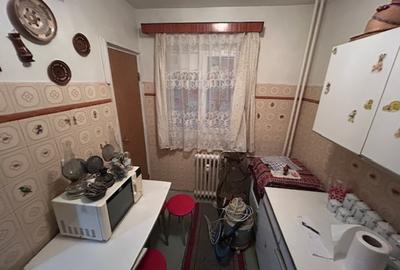 Drumul Taberei, Ap 3 camere bloc stradal reabilitat Bulevardul Timisoara - 1