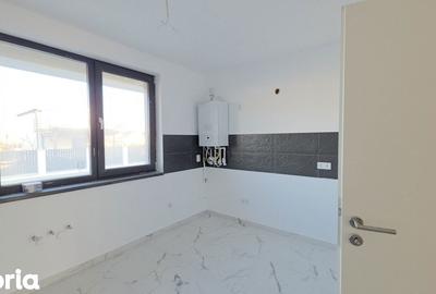 Casă cu 3 camere decomandat cu Canalizare în Sânpetru - 6