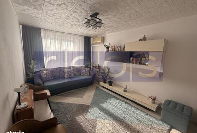 Apartament cu 4 camere decomandat în Costin Georgian - 1