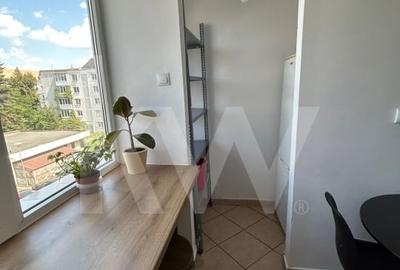 Apartament de inchiriat - 4 camere decomandat, zona centrala