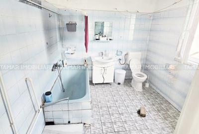 Casă cu 5 camere cu Teren 363 Mp în Bujac - 7