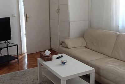 Casă cu 3 camere cu Teren 184 Mp în Central - 8