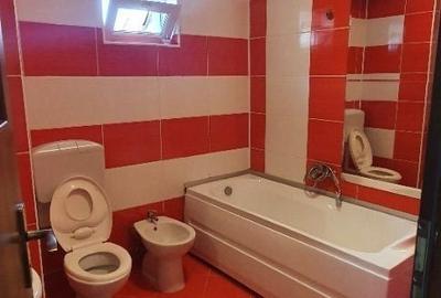 Apartament cu 3 camere în Central - 2