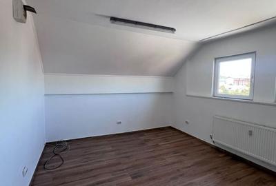 Spațiu comercial, de 20 mp, în Central - 2