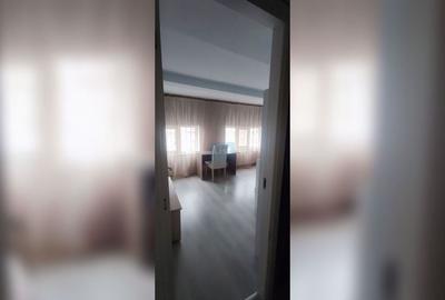 Apartament cu 4 camere decomandat, mobilat în Iris - 13