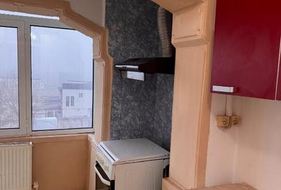 Inchiriez garsoniera 40mp Zona Industriala (in spate la brutaria Gogu) - 2