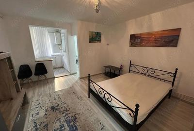 Garsoniera, etaj 1 - Cugir - 3