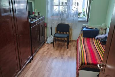 Apartament cu 3 camere decomandat în Drumul Taberei - 10