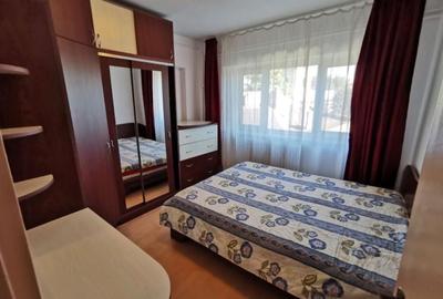 Apartament cu 3 camere semidecomandat în Central - 3