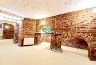 Casă individuală cu 10 camere cu Canalizare în Dorobanți - 18