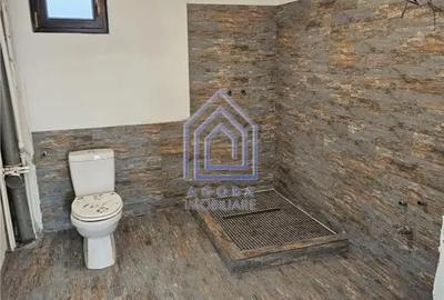 Casă cu 7 camere cu Teren 300 Mp în Central - 10