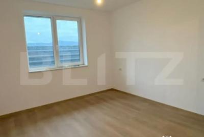 Casă cu 4 camere cu Teren 525 Mp în Sânpetru