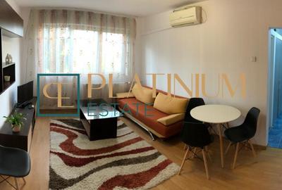 Apartament cu 3 camere semidecomandat, mobilat în Cetății