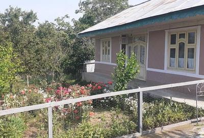 Casă cu Teren 1700 Mp în Galați - 2