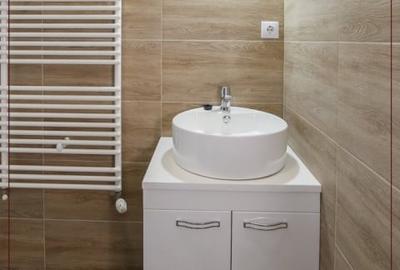 Apartament cu 3 camere semidecomandat, mobilat în Universitate - 10