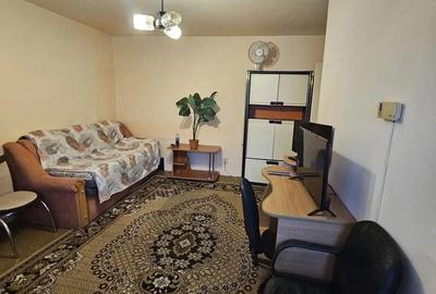 Garsonieră decomandată în Central - 4