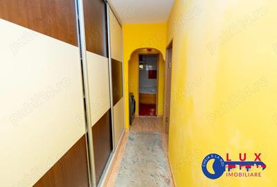 ID 3631 DE VANZARE Apartament 3 camere CARTIER C5 - 12