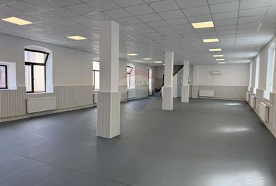 Birou, de 200 mp, în Central - 5