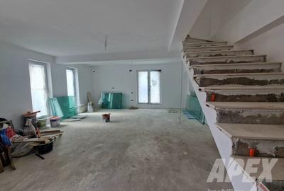 Duplex cu 5 camere cu Canalizare în Bucureștii Noi - 2