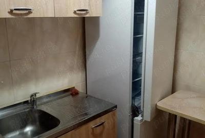 Garsonieră semidecomandată în Titan