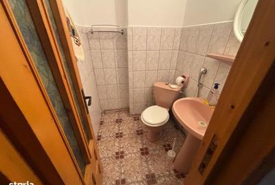 Apartament cu 3 camere decomandat, mobilat în Central - 1