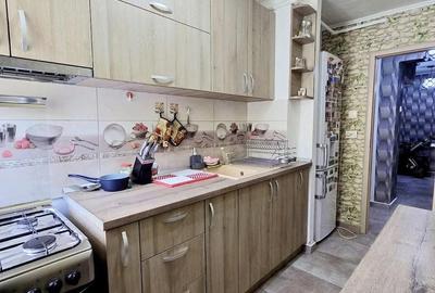 Apartament cu 3 camere semidecomandat în Colentina - 3