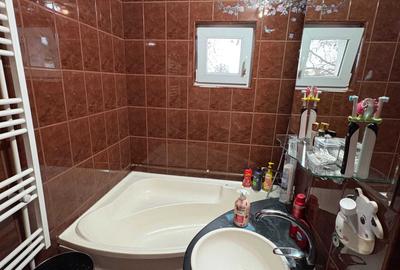 Apartament cu 4 camere decomandat în Micălaca - 3
