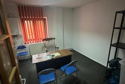 Spațiu comercial, de 105 mp, în Central - 1