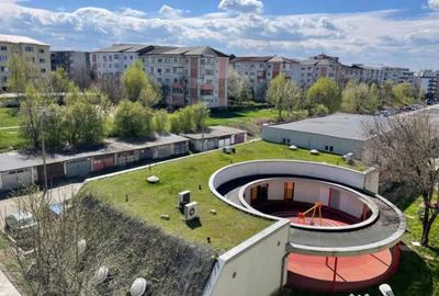 Apartament cu 2 camere decomandat, mobilat în Republicii