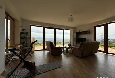 Casă cu 3 camere cu Teren 2400 Mp în Vulcan - 11
