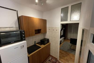 Garsonieră decomandată în Runcu - 6