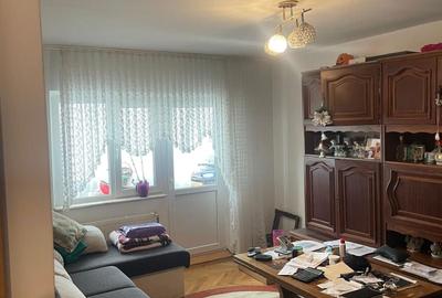 Apartament cu 4 camere decomandat în Câlnic - 4