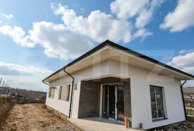 Casă cu 4 camere cu Teren 500 Mp în Chinteni - 4