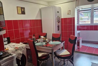 Apartament cu 2 camere decomandat în Central - 2