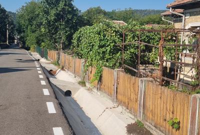 Casă individuală cu 3 camere cu Canalizare în Bunești - 2