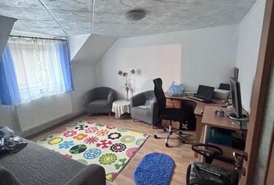 Casă cu 6 camere cu Teren 3.9 Mp în Central - 19