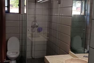 Casă individuală cu 5 camere cu Canalizare în Lumina - 16