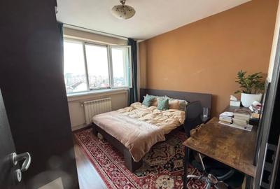 Apartament cu 2 camere semidecomandat, mobilat în 1 Mai - 5